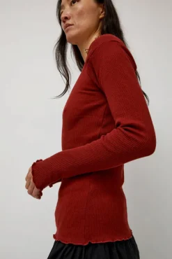 Disc Long Sleeve in Bine Red