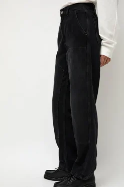 Double-Knee Jean in Spider Black
