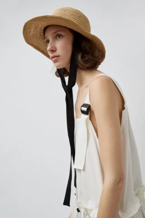 Duke Alessio Hat in Natural with Black