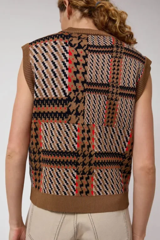 Dust Knitted Vest in Orange Mixed Checks