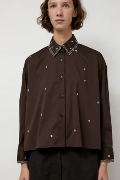 Embroidery Shirt in Chocolate