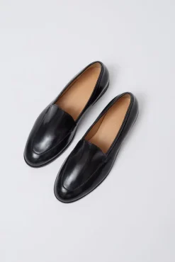 Emma Loafer in Black