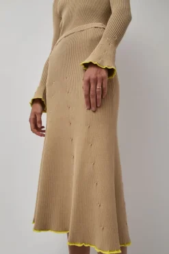 Fly Rib Skirt in Hazelnut