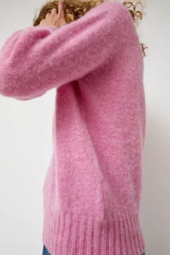 Forever Nevermore Crewneck in Pinky Pie