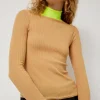 Frederique in Camel and Neon Yellow