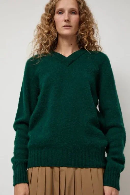 Future Memories V Neck Sweater in Forest