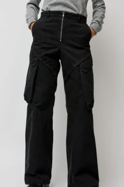 Garment-Dyed Gabardine Wide Cargo Pants in Carbon Pigment