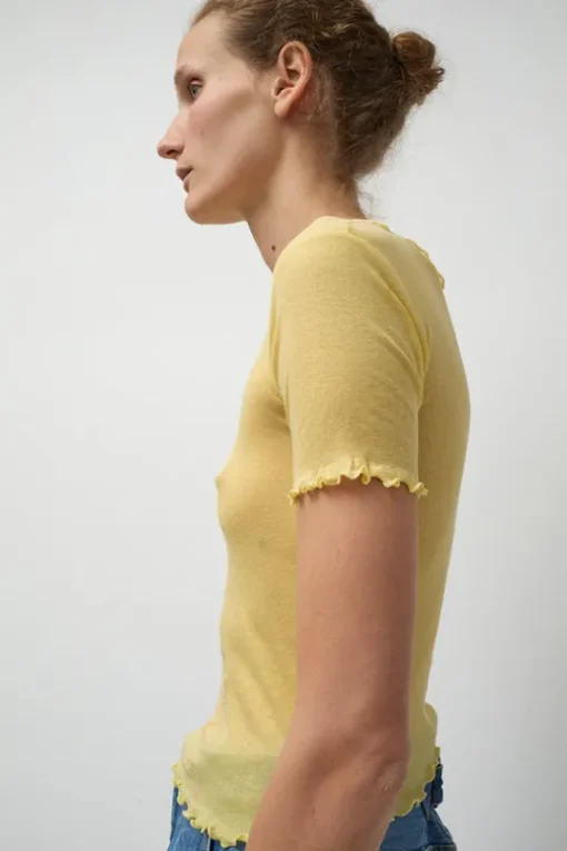 Gerrymandered Tee in One Yellow