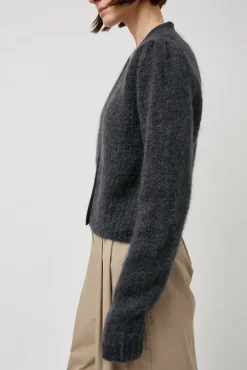 Grandma Cardigan in Dark Green