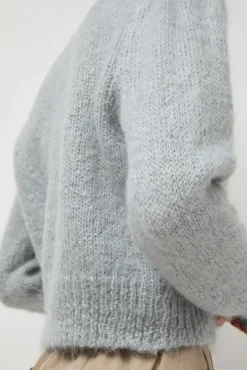 Grandma Cardigan in Light Mint