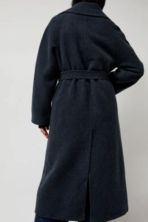 Handmade Long Wool Coat in Blue Navy