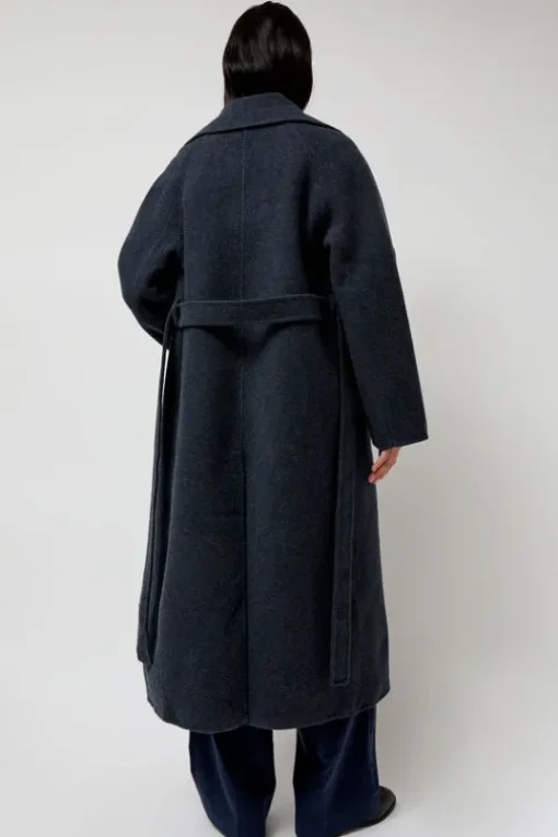 Handmade Long Wool Coat in Blue Navy
