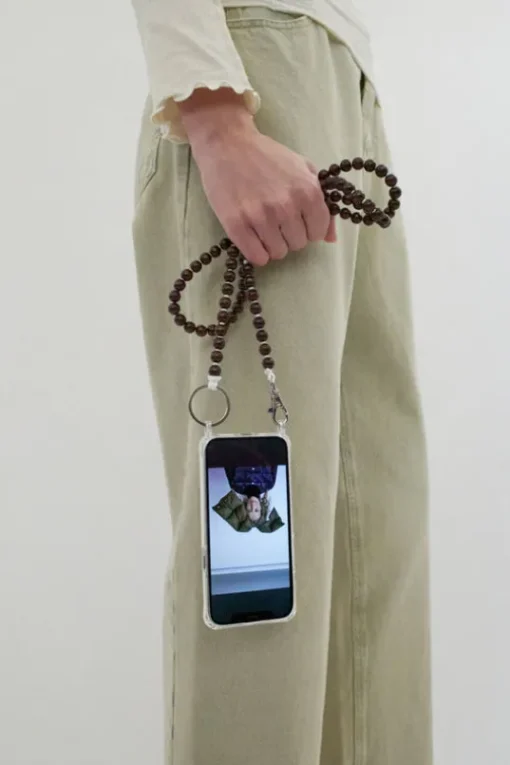 Handykette Iphone Necklace in Brown with White Thread