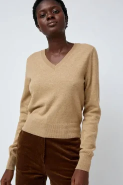 Hany Cashmere Knit in Camel