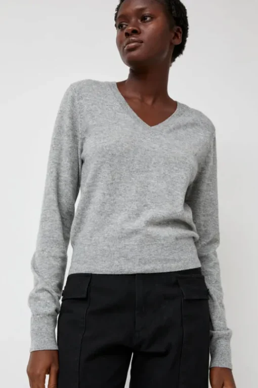 Hany Cashmere Knit in Gray