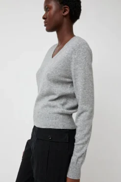 Hany Cashmere Knit in Gray