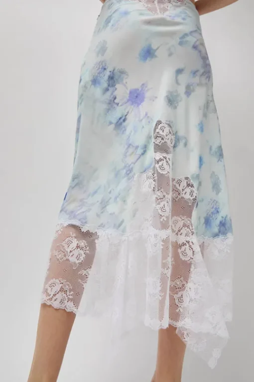 Hiss Skirt in Sky Shadow Floral