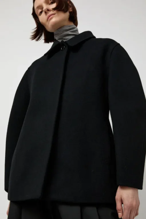 Hourglass Half Coat in Black