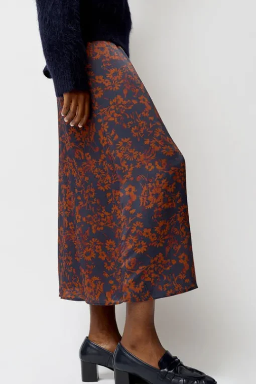 Inez Skirt in Rust and Navy Garden