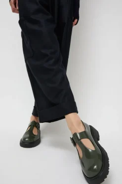 Jackie T-Strap in Olive