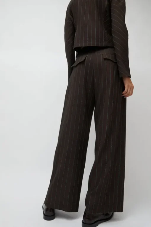 Kent Pant in Brown Stripe