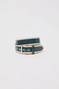 La Hydra Belt in Crispy Bleu Gris and Crema