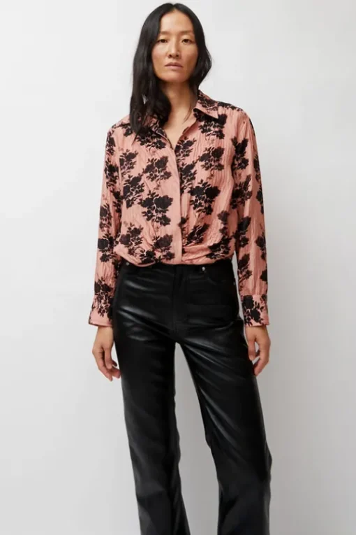 Lana Top in Blush Shadow