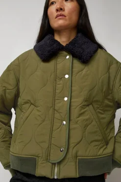 Landmark Jacket in Olive