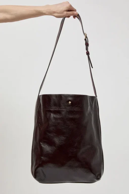 Le Enzo Crispy Bag in Bordeaux and Crispy Cerise Noire
