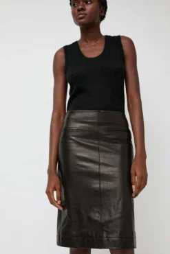 Leather Midi Skirt in Black