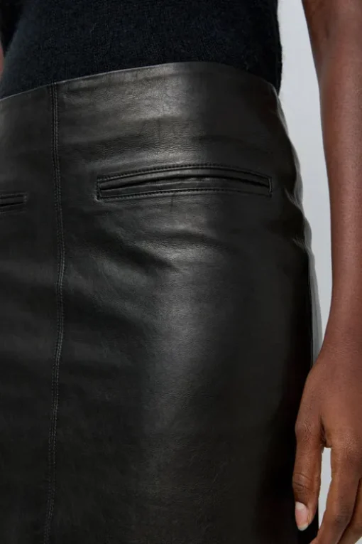 Leather Midi Skirt in Black