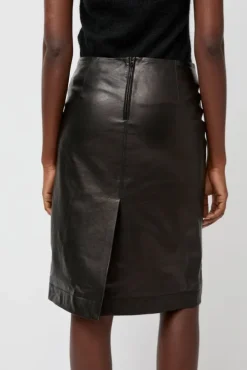 Leather Midi Skirt in Black