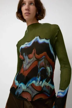 Lee Top in Lola