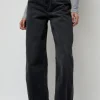 Leroy Jean in Stil Black