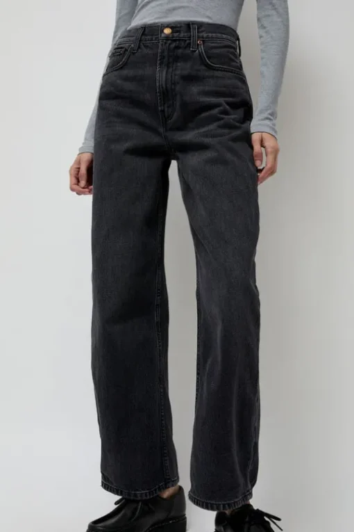 Leroy Jean in Stil Black