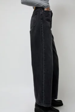 Leroy Jean in Stil Black