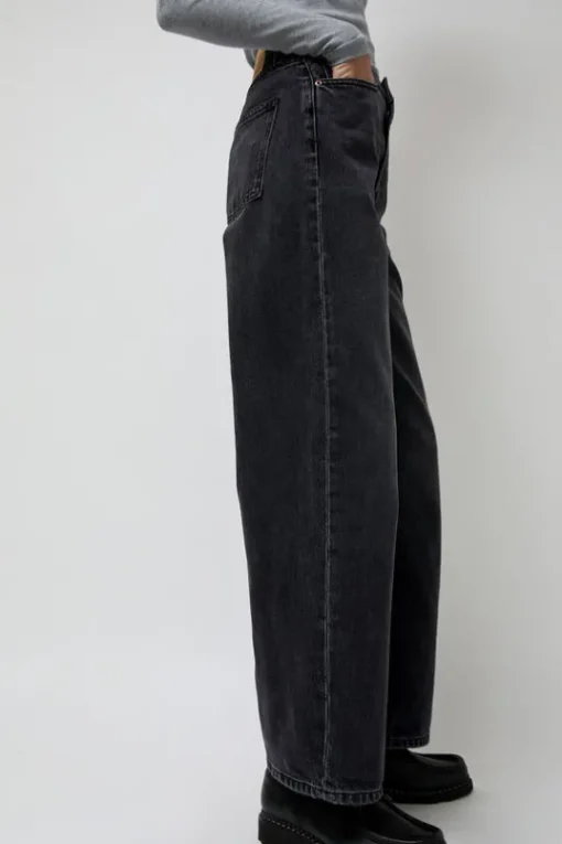 Leroy Jean in Stil Black