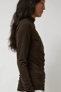 Light Jersey Slim Shirring Top in Brown