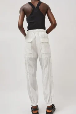 Lightweight Cargo Pants in White
