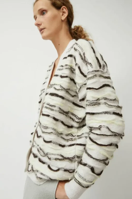 Lio Cardigan in Salt