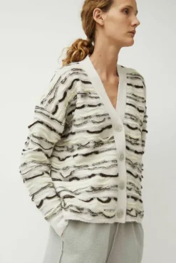 Lio Cardigan in Salt