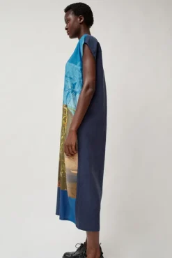 Lirl Dress in Tropical
