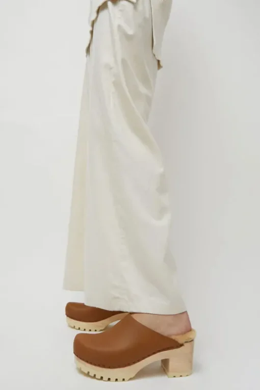 Liza Clog on Mid Tread in Palomino with Ink Aviator Shearling