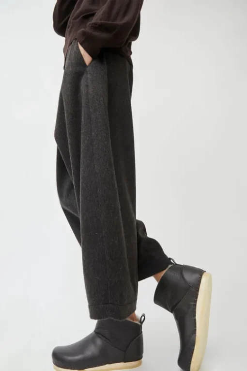Low Shearling Clog Boot on Flat Bendable Base in Java