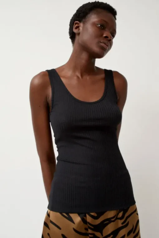 Luiza Tank in Black