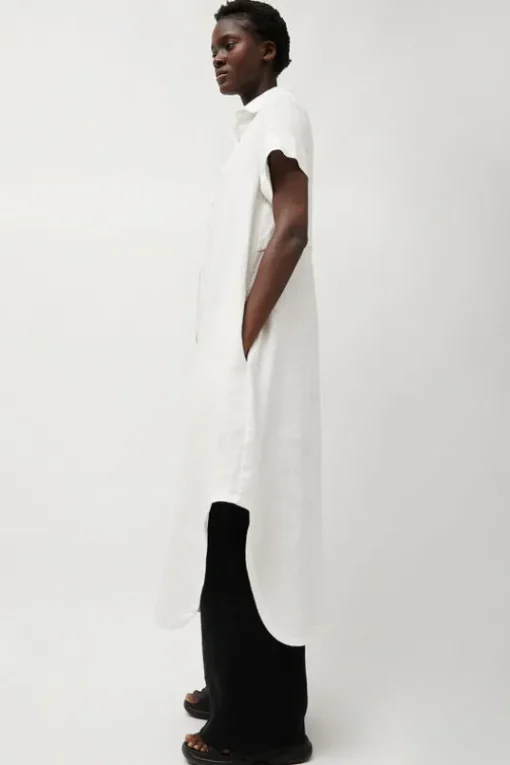 Mandu Short Sleeve Dress in White