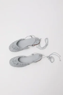 Mantera Sandal in Fog Grey