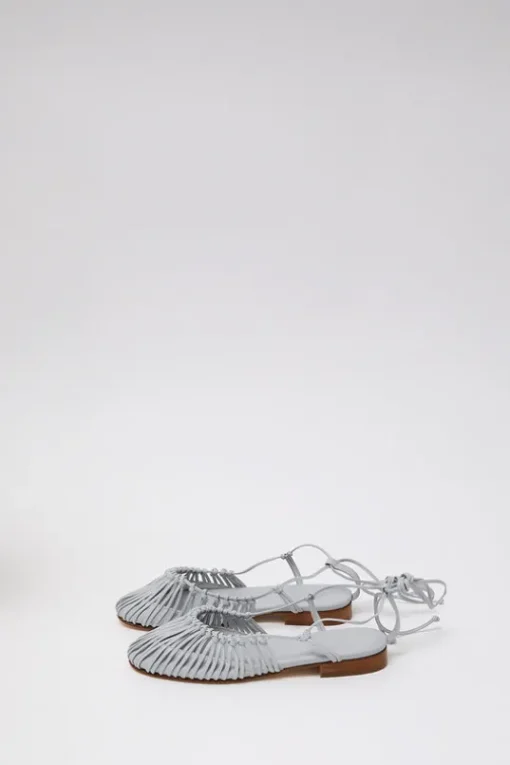 Mantera Sandal in Fog Grey