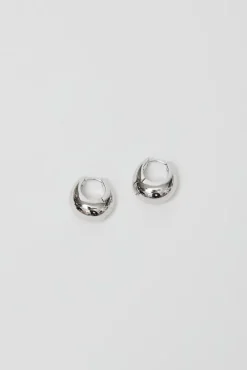 Medium Volume Waterdrop One Touch Earrings in Silver