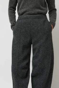 Melange Wool Blend Curve Pants in Grey
